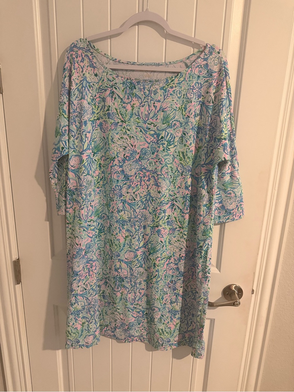 Lilly Pulitzer size XL Floral Print Tunic Top in Pastel Blue, Pink & Green